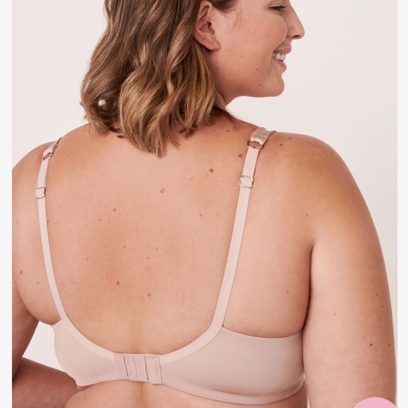 La Vien En Rose Lightly Lined Balconette Flexible Bra - Picture 6 of 6